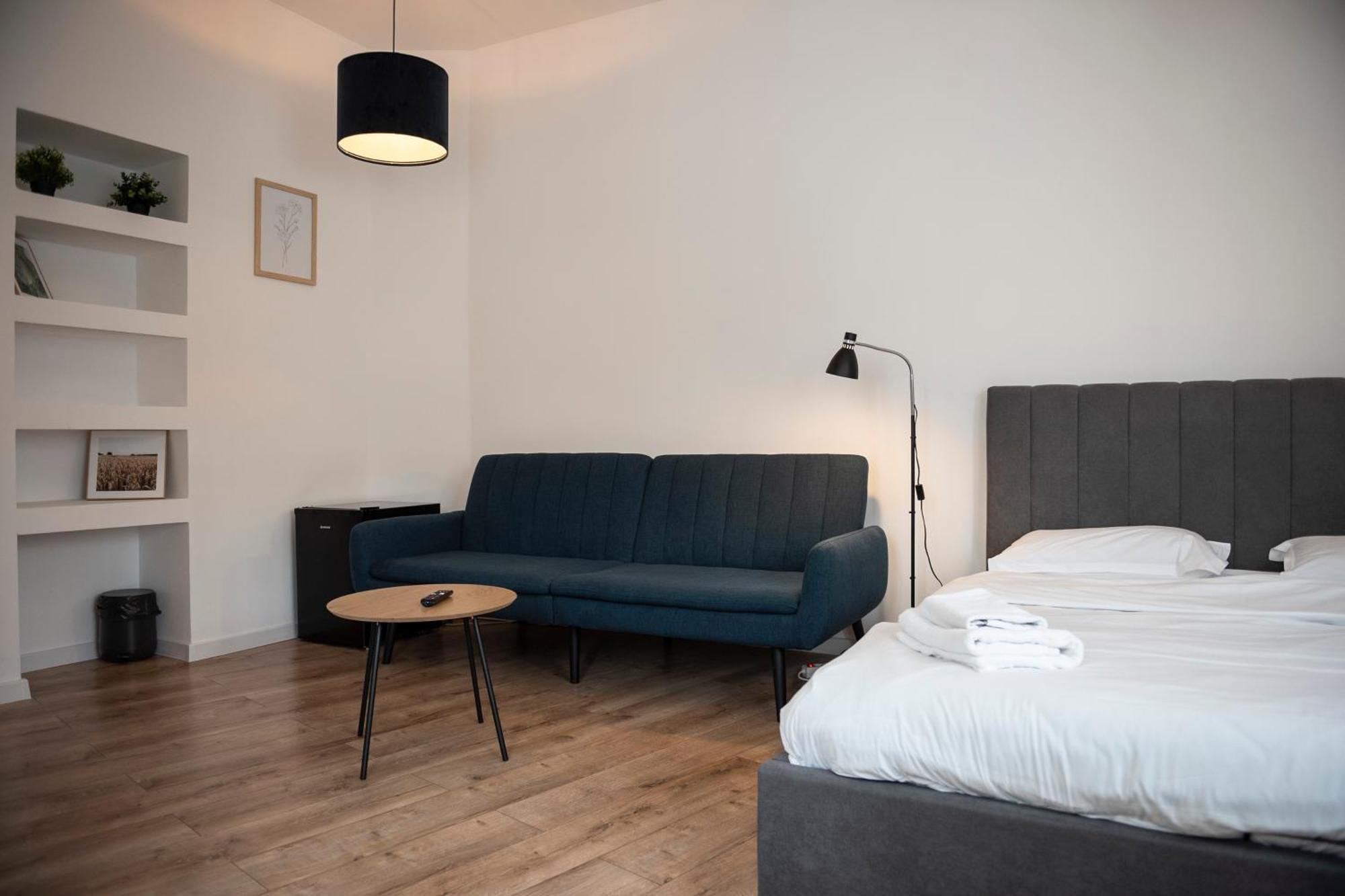 Lazynest Residence Bucarest Chambre photo