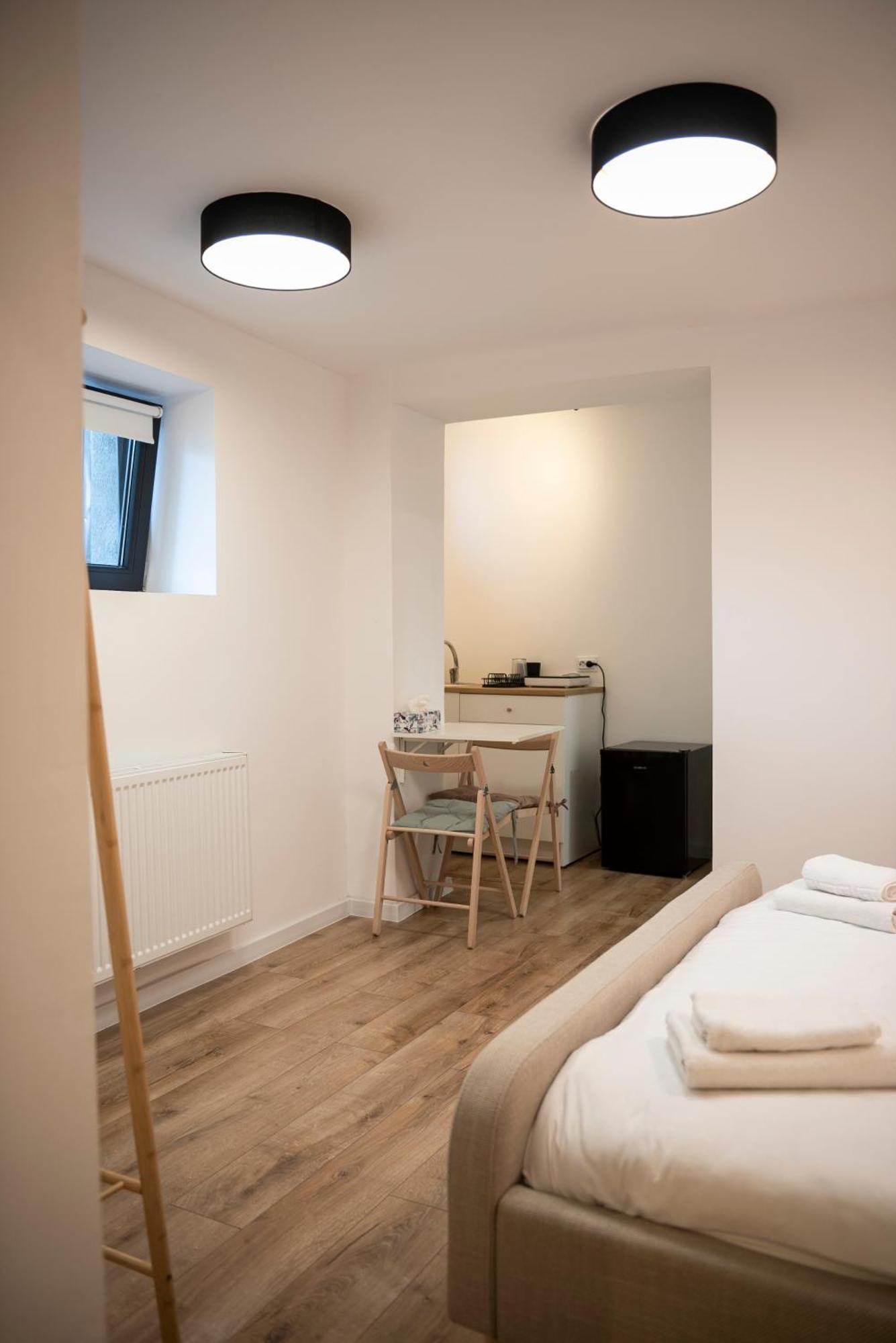 Lazynest Residence Bucarest Chambre photo