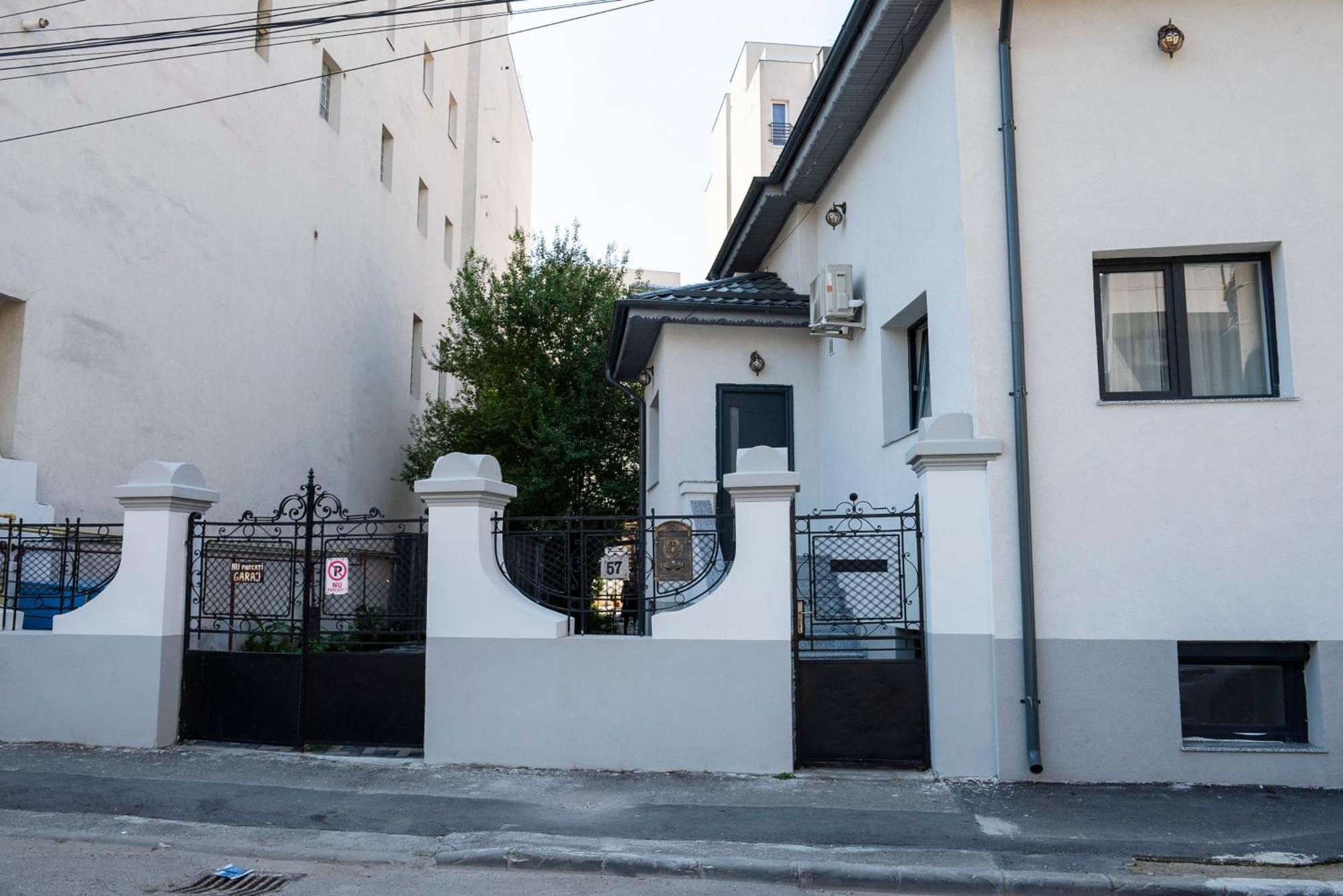 Lazynest Residence Bucarest Extérieur photo